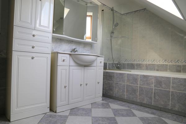 Montlignon (95680) MAISON T6 MONTLIGNON