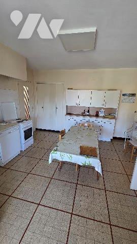 Villa 9 pièces 200m²