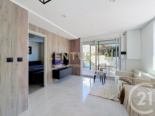 Maison à vendre  3 pièces - 36 m 2   FRONTIGNAN  - 34