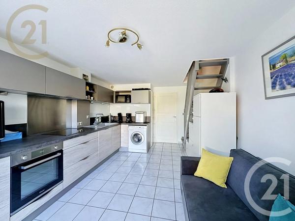 Maison à vendre  3 pièces - 36 m 2   FRONTIGNAN  - 34