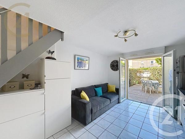 Maison à vendre  3 pièces - 36 m 2   FRONTIGNAN  - 34