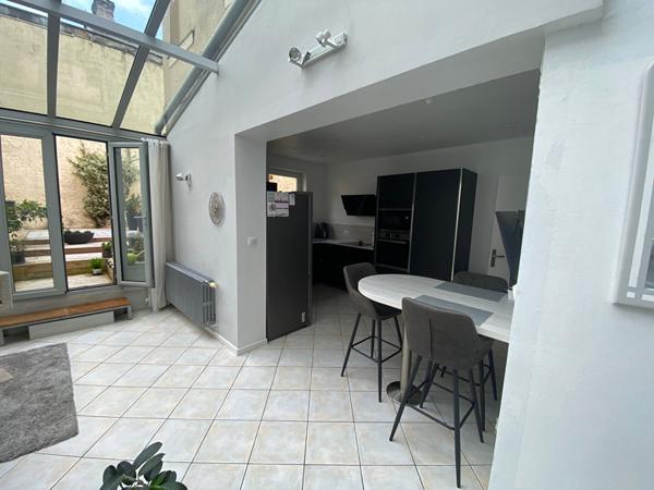 Maison Saint Quentin 8 pièce(s) 169 m2