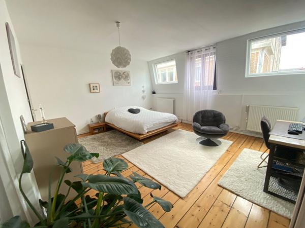 Maison Saint Quentin 8 pièce(s) 169 m2