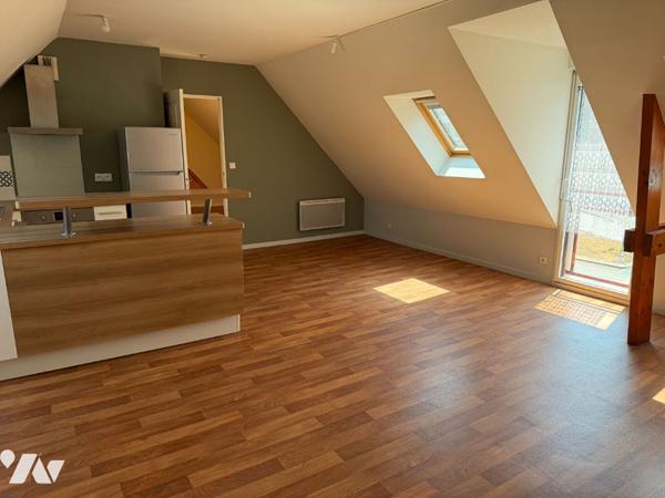 EXCLUSIVITE - MONTFORT SUR MEU, appartement T2 de 49 m² et garage fermé