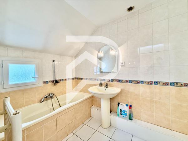 Maison 6 pièces 128.12 m2