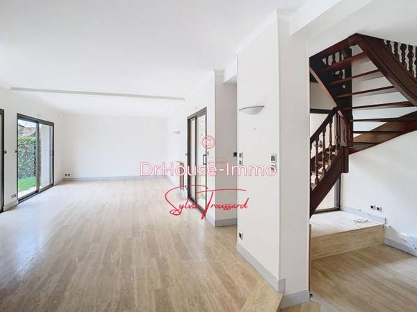 Maison à vendre 5 pièces de 171 m²