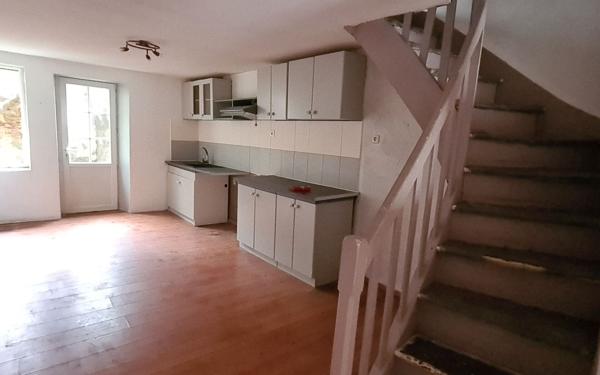 Maison à vendre    3 pièces • 89,50 m2 Séreilhac