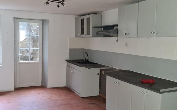 Maison à vendre    3 pièces • 89,50 m2 Séreilhac