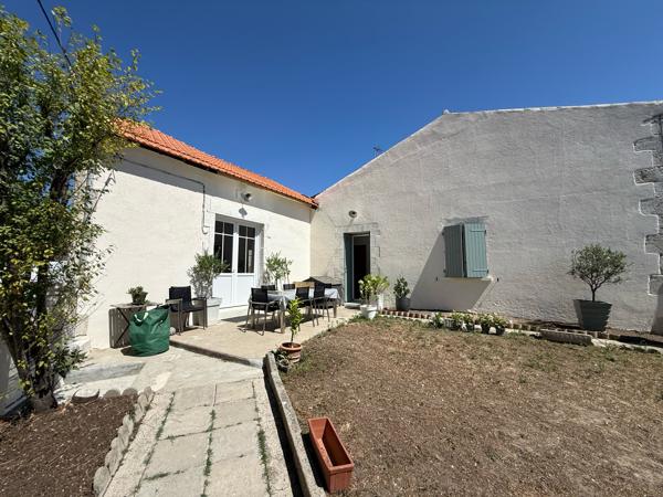 Maison 4 pièce(s) 3 chambre(s) 143 m²