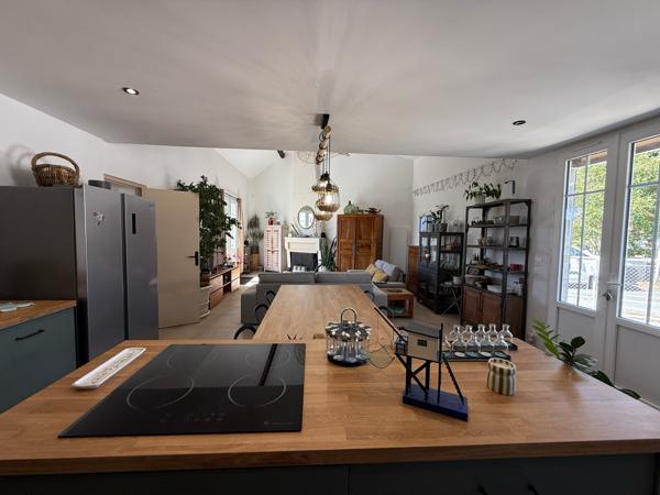 Maison 4 pièce(s) 3 chambre(s) 143 m²