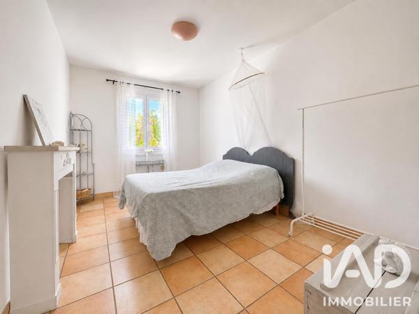 Maison à vendre 5 pièces 107,88 m² Rochefort-du-Gard