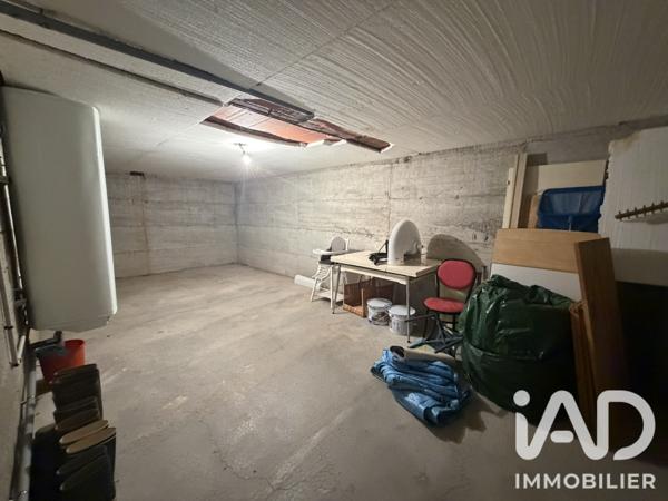 Maison à vendre 7 pièces 180 m² Rieupeyroux