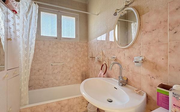 Maison à vendre    6 pièces •  Pau