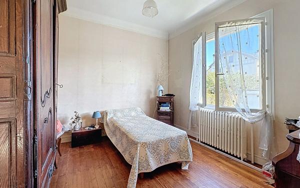 Maison à vendre    6 pièces •  Pau