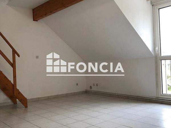 Location Appartement 2 pièces 34.98 m² - 3 IMPASSE DE BEULLE Maule 78580