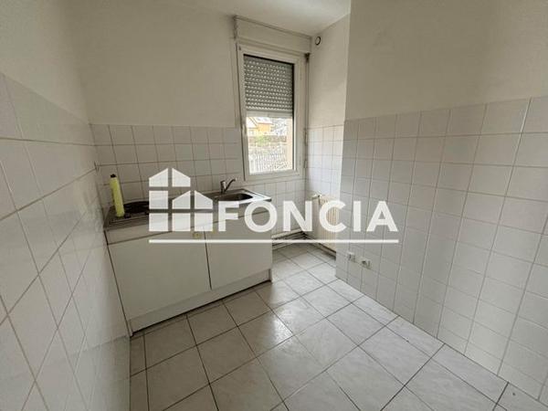 Location Appartement 2 pièces 34.98 m² - 3 IMPASSE DE BEULLE Maule 78580