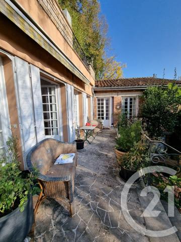 Appartement T4 à vendre  5 pièces - 145,48 m2 LOUHANS - 71