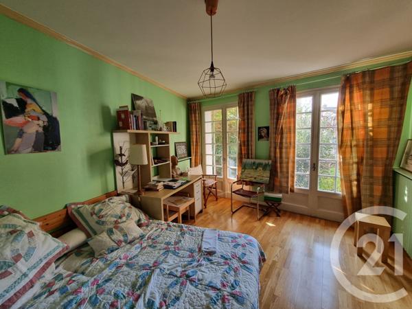 Appartement T4 à vendre  5 pièces - 145,48 m2 LOUHANS - 71