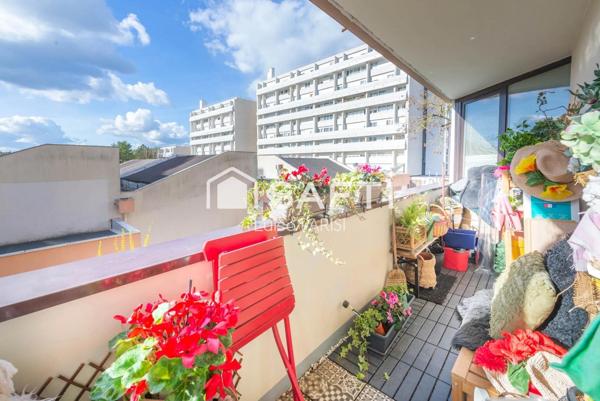 Saint-Germain-en-Laye –  Appartement 3 pièces 75,40 m² - balcon, parking