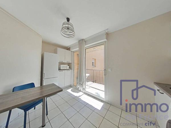 Appartement 2 pièces                                        - 43750 Vals-près-le-Puy Réf : 2944-CIFVFOREZVELAY