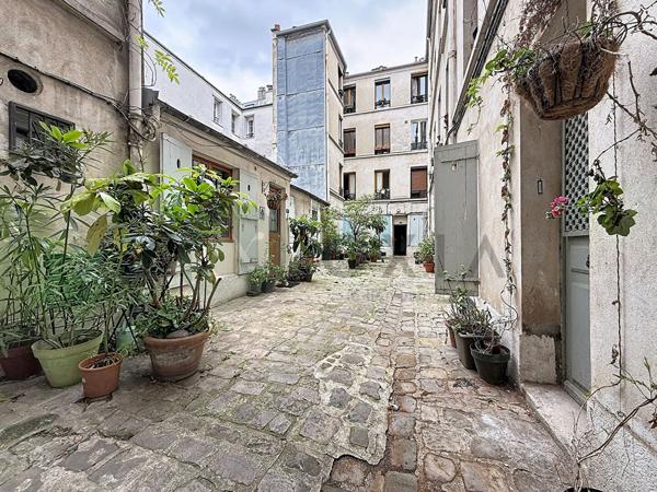 2 pièces avec cachet - Sacré-Coeur - PARIS