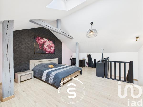 Appartement à vendre 3 pièces 80 m² Aillevillers-et-Lyaumont