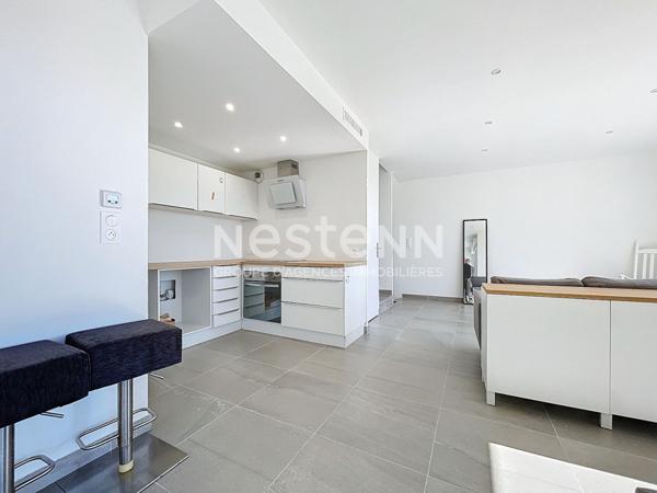 Maison a vendre a Peymeinade - 3 chambres, garage double, vue degagee