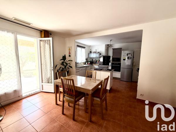 Maison à vendre 4 pièces 82 m² Remoulins