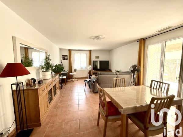 Maison à vendre 4 pièces 82 m² Remoulins