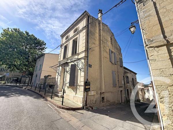 Immeuble à vendre  104,95 m 2   BARBENTANE  - 13