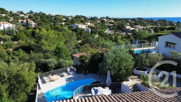 Maison à vendre  5 pièces - 145 m 2   LES ISSAMBRES  - 83