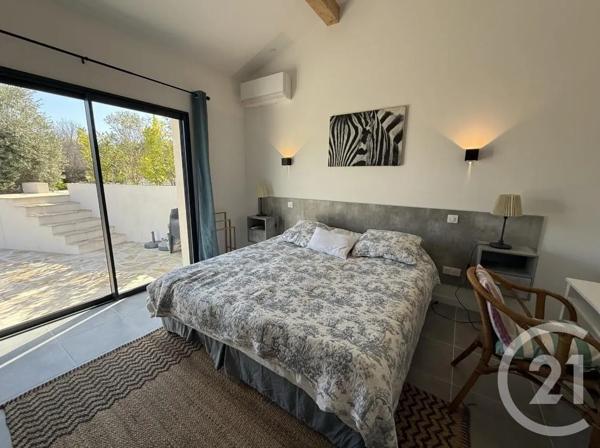 Maison à vendre  5 pièces - 145 m 2   LES ISSAMBRES  - 83