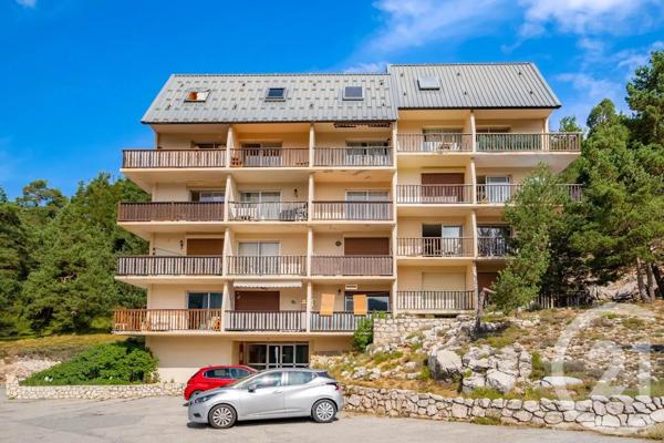Appartement F1 à vendre  1 pièce - 35 m 2   GREOLIERES  - 06