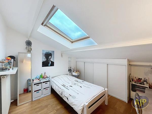 Appartement à louer Cholet : 4 pièces, 125m² avec 3 chambre(s) à 1 110€ - AJP Immobilier Cholet