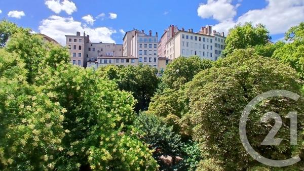 Appartement F3 à vendre  4 pièces - 130,35 m2 LYON - 69001