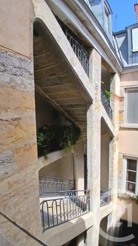 Appartement F3 à vendre  4 pièces - 130,35 m2 LYON - 69001