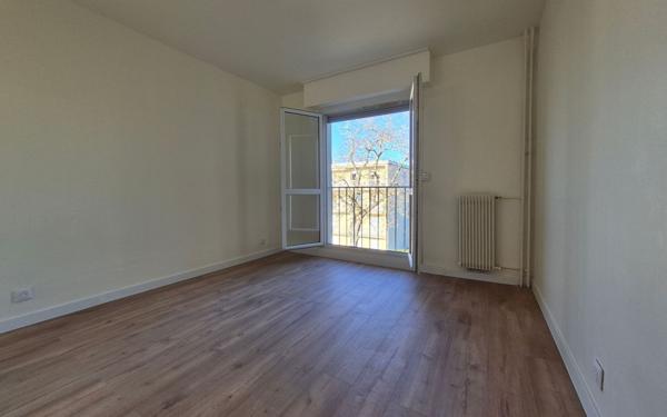 Appartement à vendre    3 pièces • 58 m2 Chambourcy