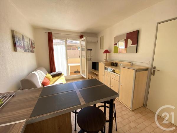 Appartement F2 à vendre  2 pièces - 26 m 2   STE MAXIME  - 83