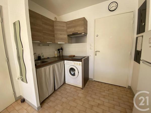 Appartement F2 à vendre  2 pièces - 26 m 2   STE MAXIME  - 83