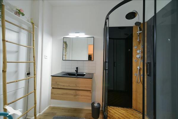 Maison à vendre |  Château-Renault |  9 pièces | 262 m²