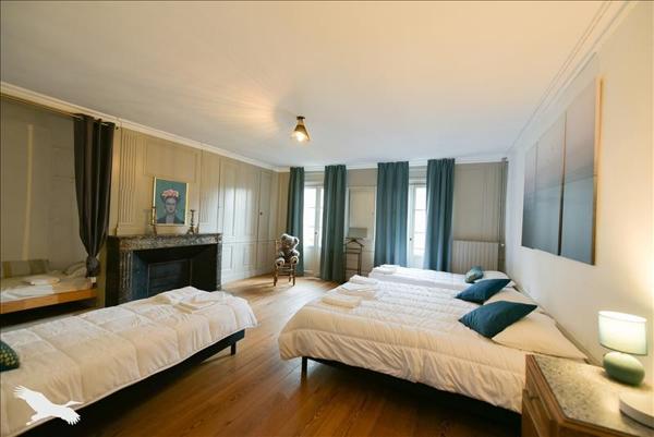 Maison à vendre |  Château-Renault |  9 pièces | 262 m²