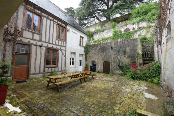 Maison à vendre |  Château-Renault |  9 pièces | 262 m²