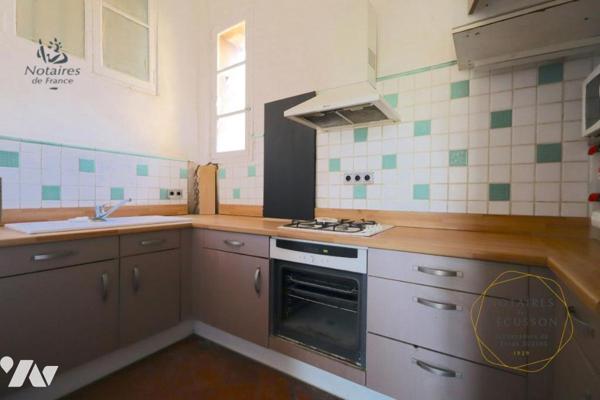 Appartement T3 avec cave et grenier, proche Halles Laissac et Gare Saint Roch à MONTPELLIER