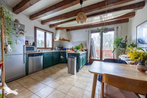 Maison à vendre |                                       Arbonne |                                        7 pièces  |  196 m²