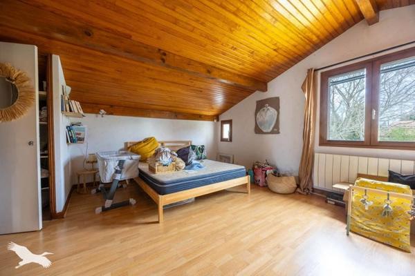 Maison à vendre |                                       Arbonne |                                        7 pièces  |  196 m²