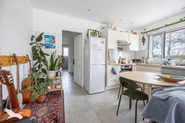 Maison à vendre |                                       Arbonne |                                        7 pièces  |  196 m²