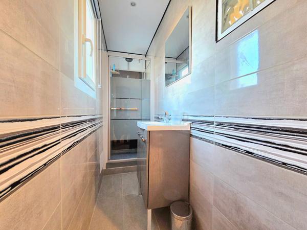 Maison/villa proche Toulon, Solliès 5 pièce(s) 3 ou 4 chambres