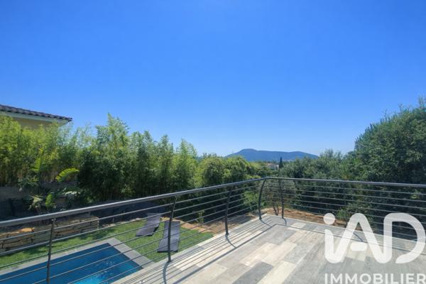 Maison à vendre 5 pièces 128 m² Hyères