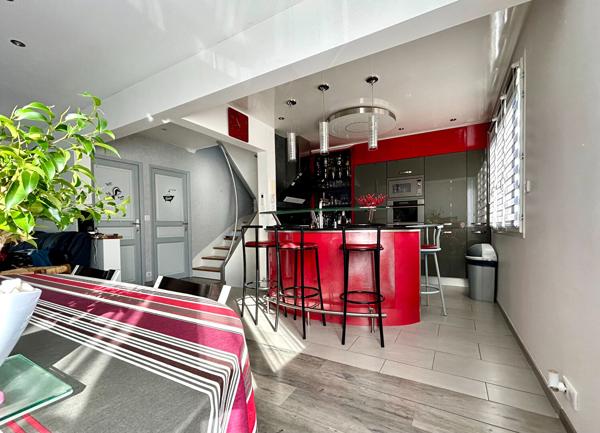 Maison 5 pièces 110.05 m2