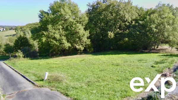 Terrains à bâtir de 1011 m² à Aubiac, France